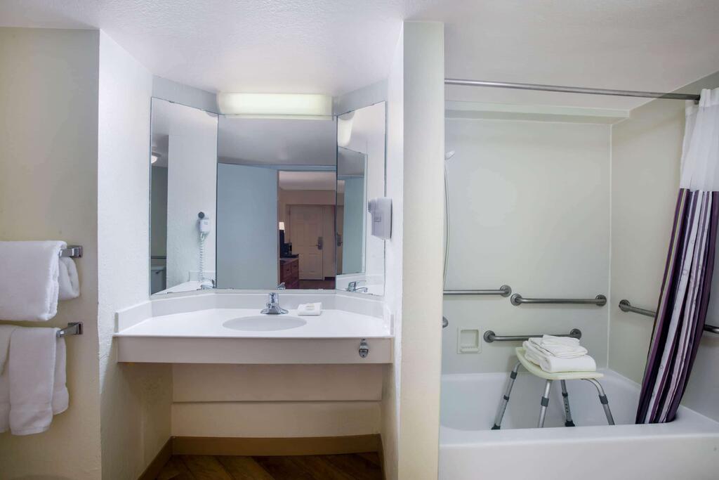 La Quinta Inn by Wyndham Austin Capitol / Downtown
