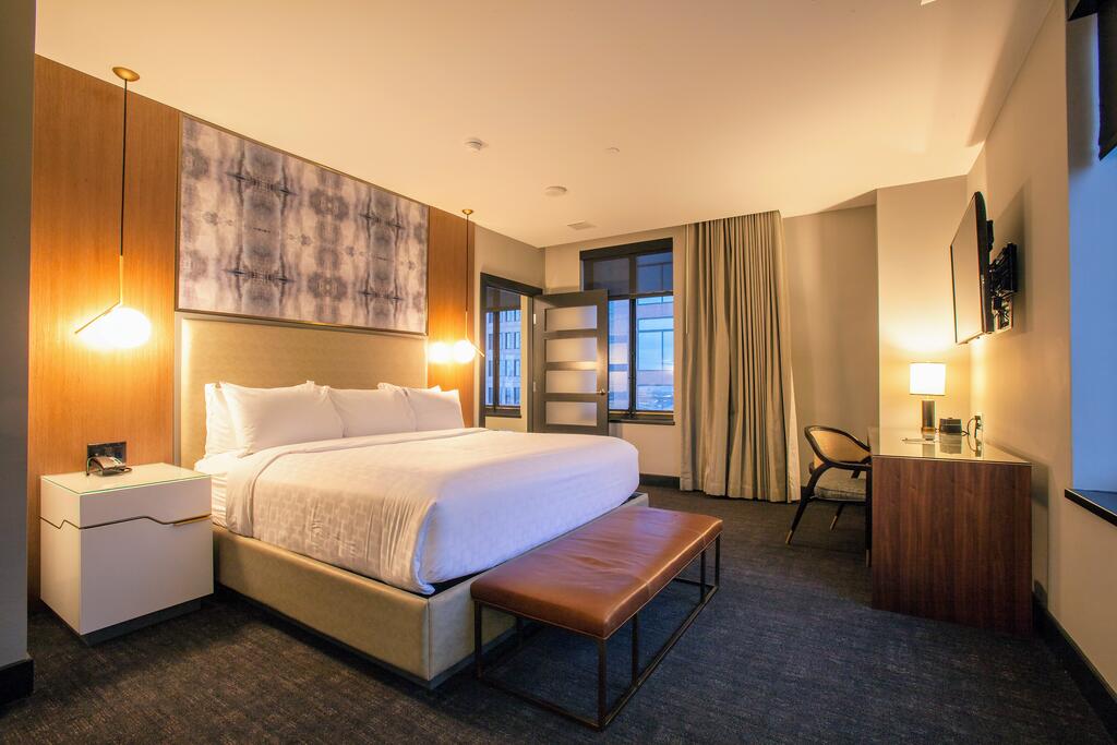 Cambria Hotel Downtown Dallas