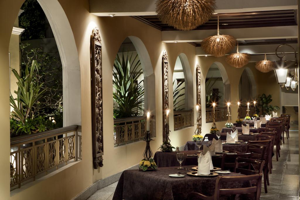 Mercure Mandalay Hill Resort