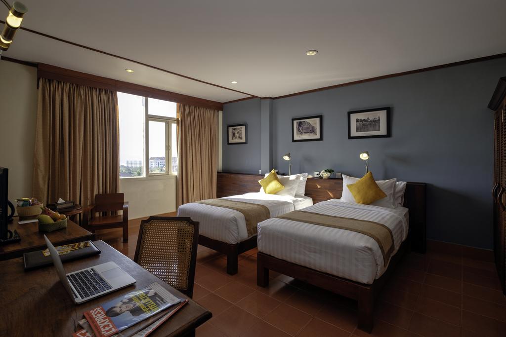 Pakse Hotel & Restaurant