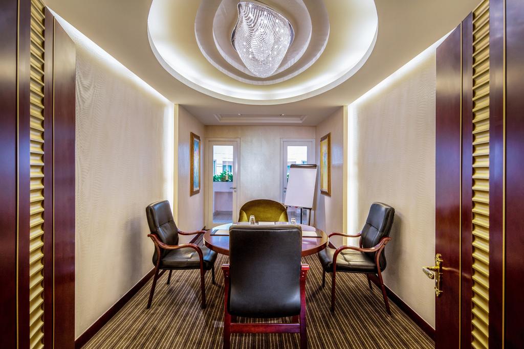 Howard Johnson Paragon Hotel Beijing