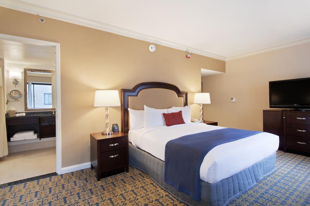 Capital Hilton