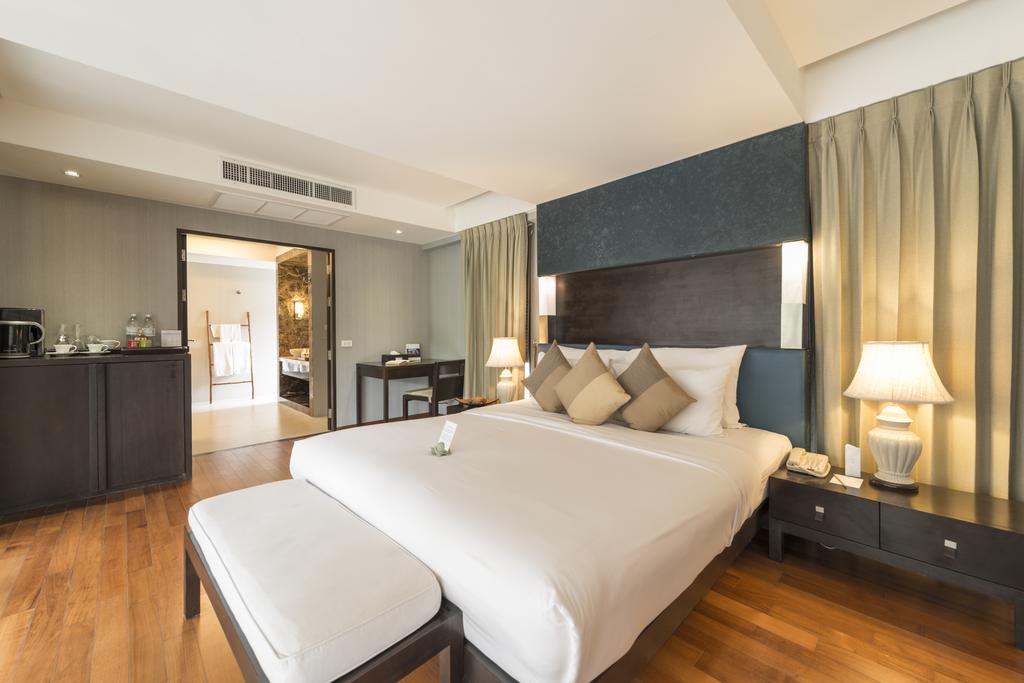 The Sea Koh Samui Beachfront Resort & Spa