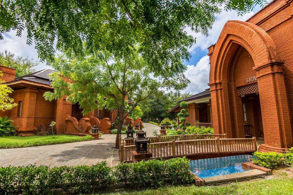 Heritage Bagan Hotel
