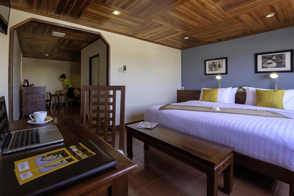 Pakse Hotel & Restaurant