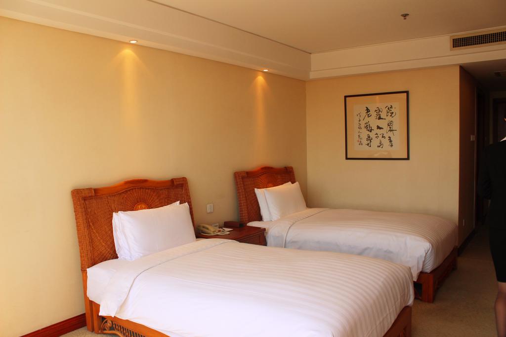 Beijing Broadcasting Tower Hotel