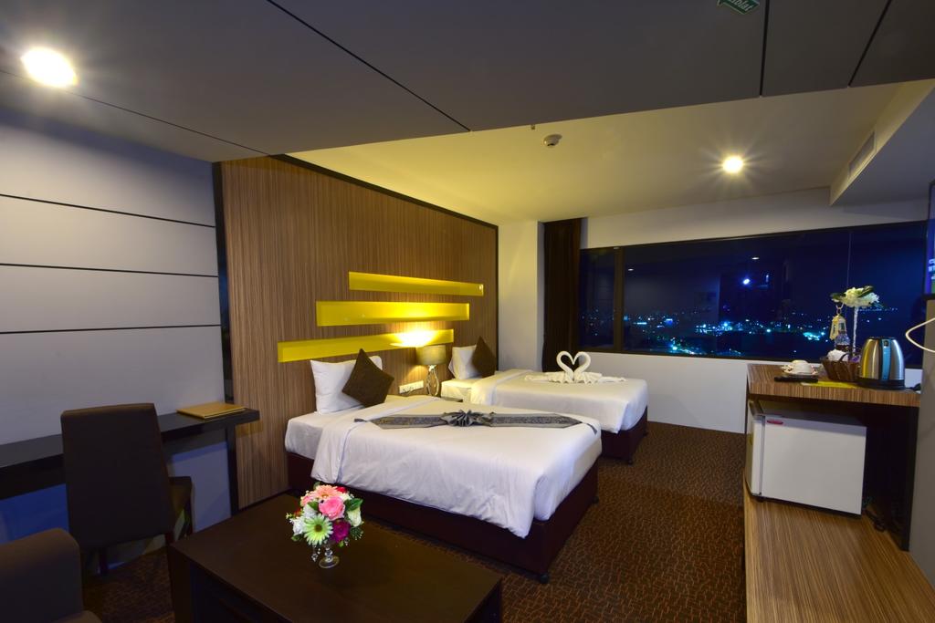 Siam Oriental Hotel