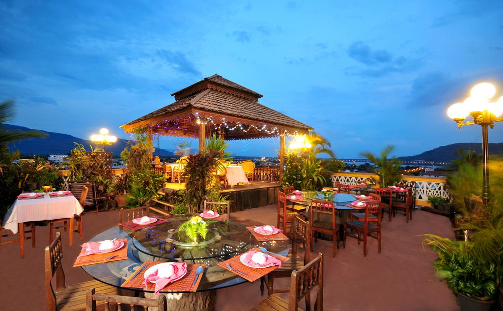 Pakse Hotel & Restaurant