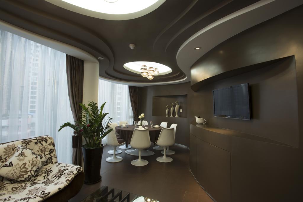 Guangzhou Planet Hotel