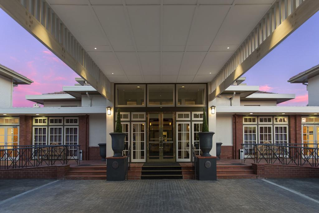 Hotel Kurrajong Canberra