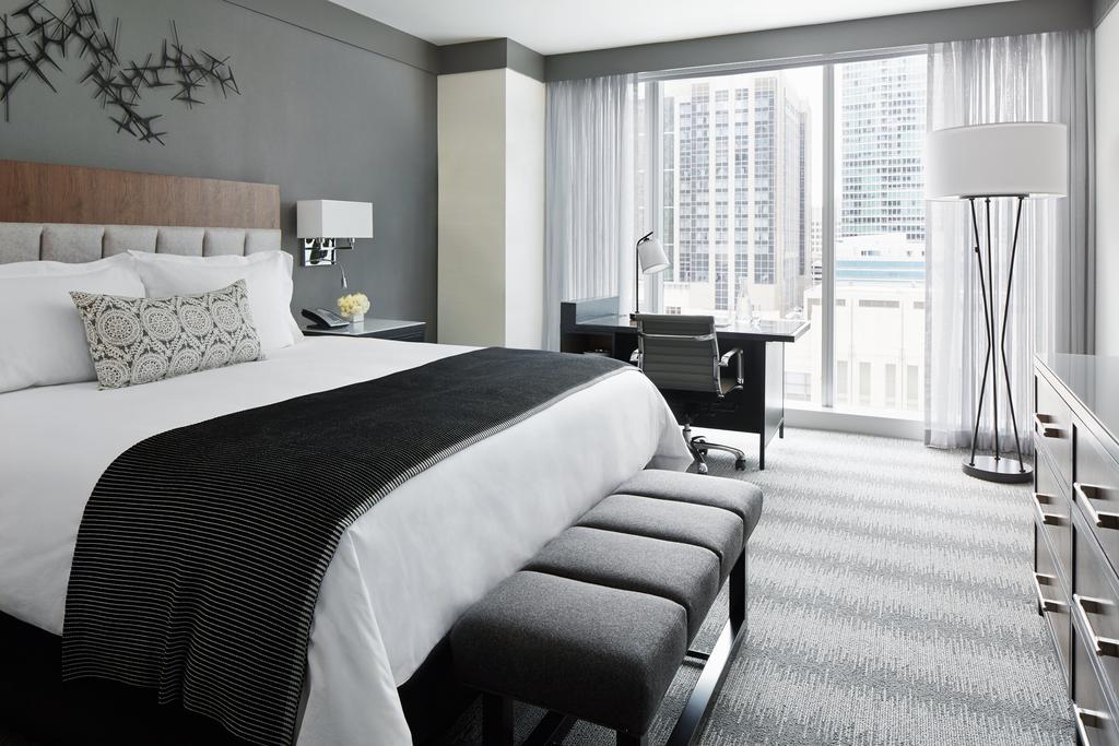 Loews Chicago Hotel