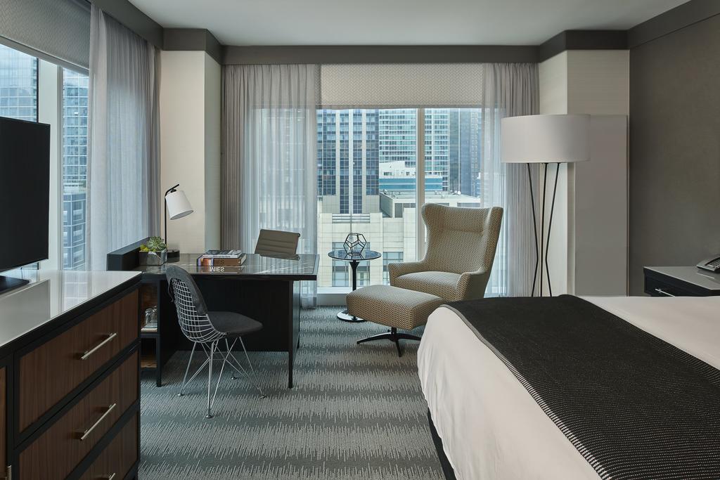 Loews Chicago Hotel