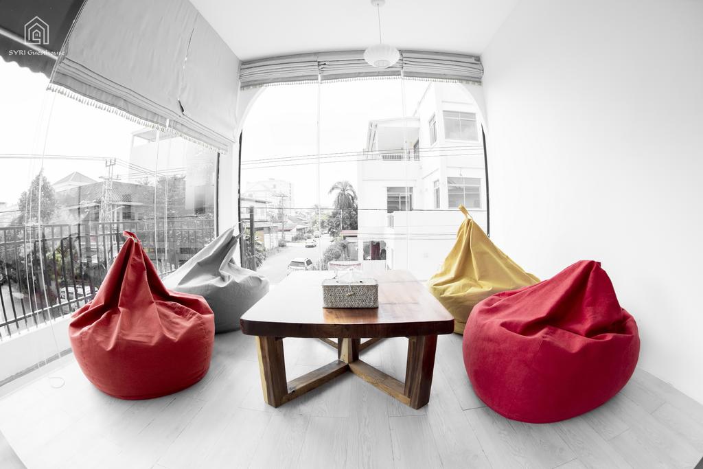 SYRI Guesthouse Vientiane Hostel & Cafe