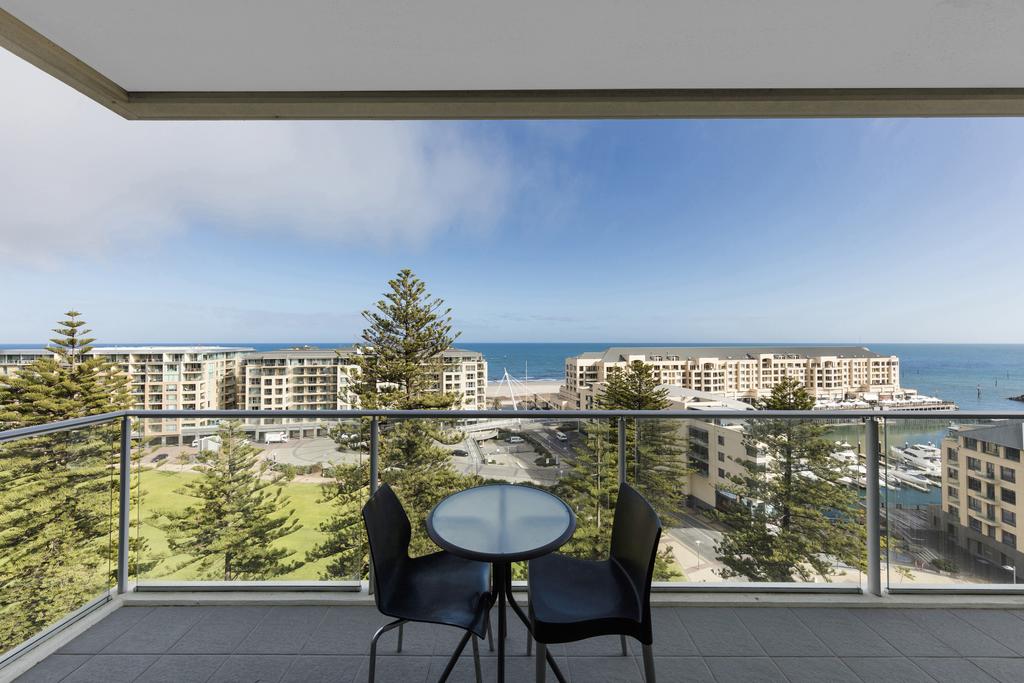 Oaks Glenelg Liberty Suites