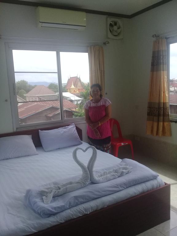joli guesthouse