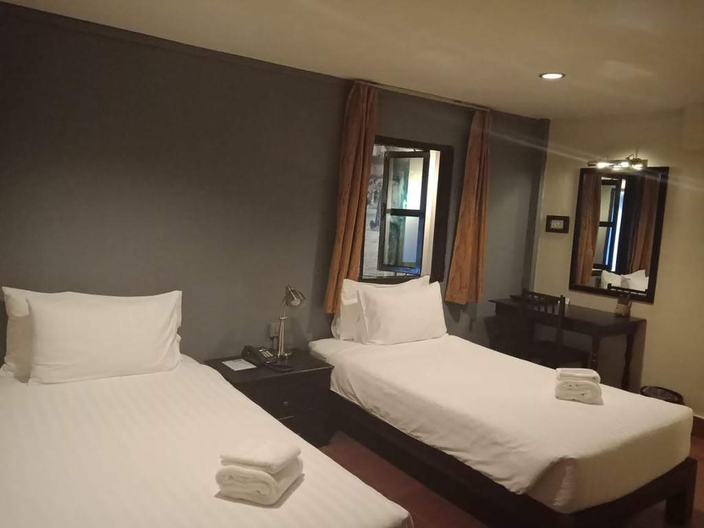 Pakse Hotel & Restaurant