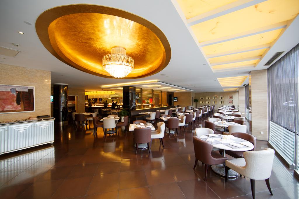 Hotel Equatorial Shanghai