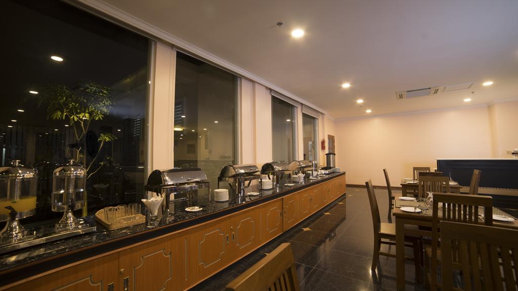 Thiri Thitsar Hotel