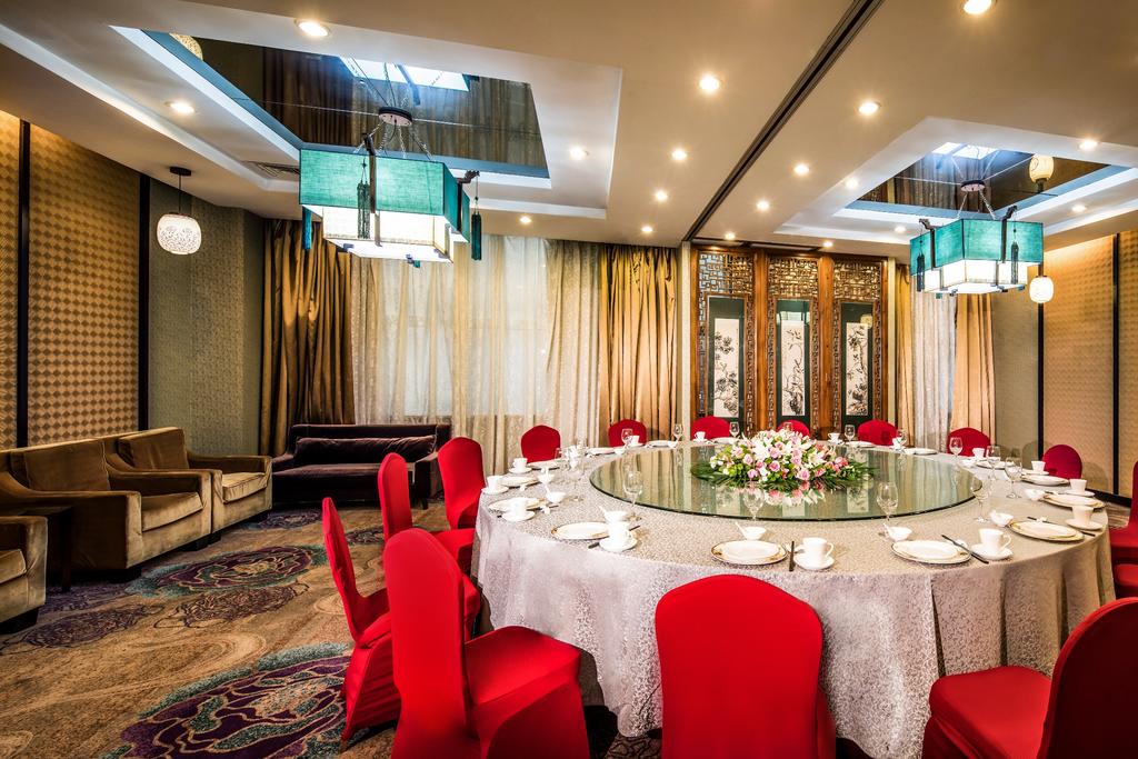 Howard Johnson Paragon Hotel Beijing