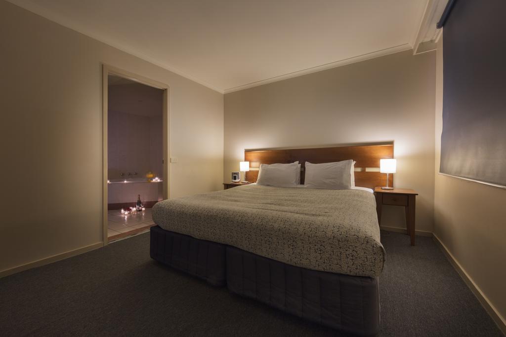 Canberra Parklands Central Apartment Hotel