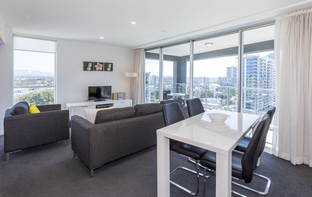 Artique Surfers Paradise - Official