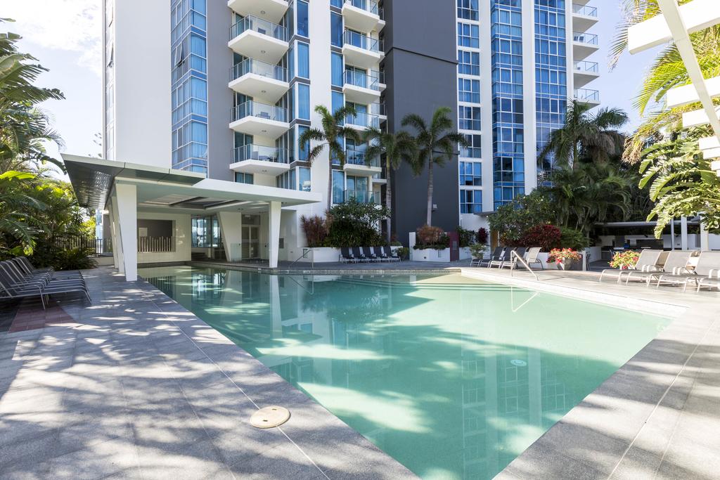 Artique Surfers Paradise - Official