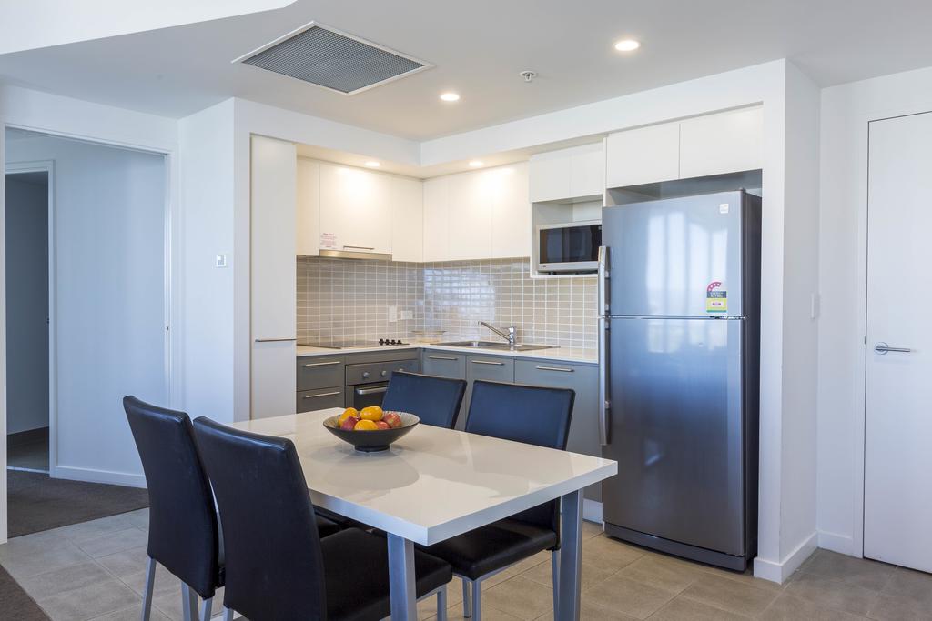 Artique Surfers Paradise - Official