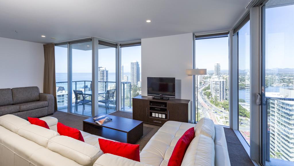 Artique Surfers Paradise - Official