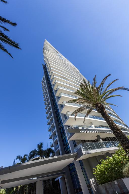 Artique Surfers Paradise - Official