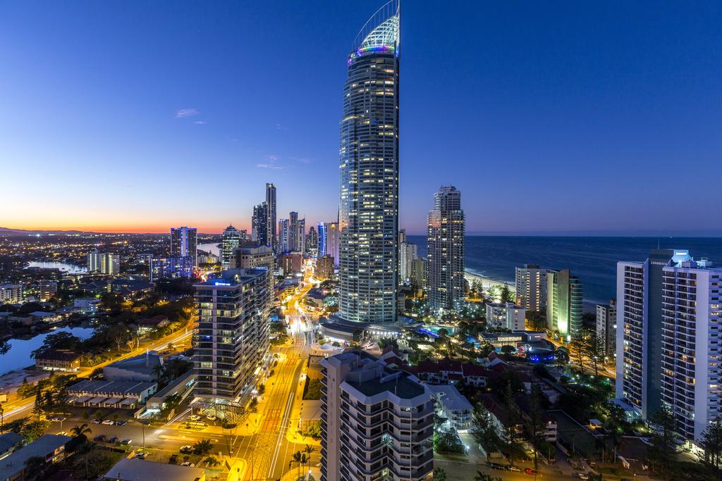 Artique Surfers Paradise - Official