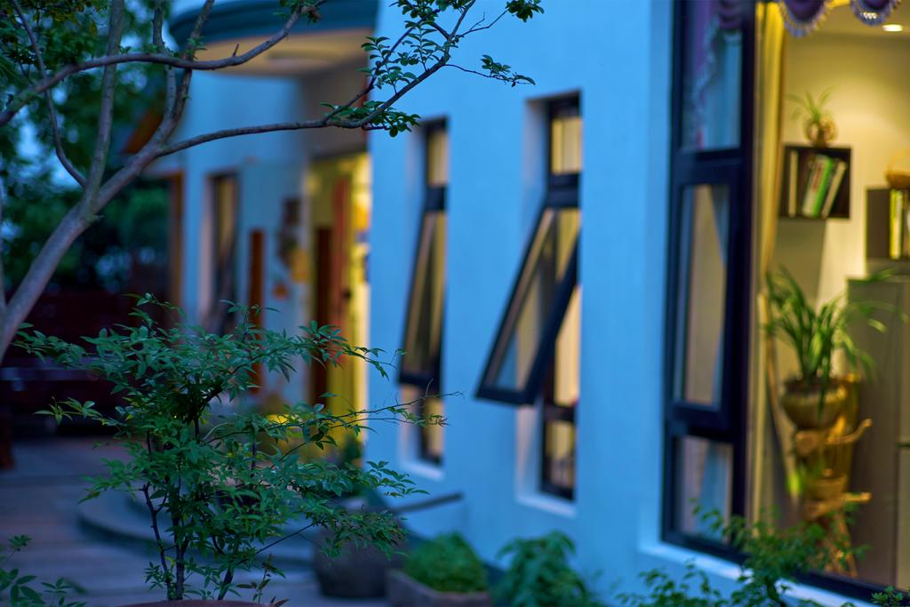 Hangzhou West Lake Lake YI Tong Intelligent Homestay