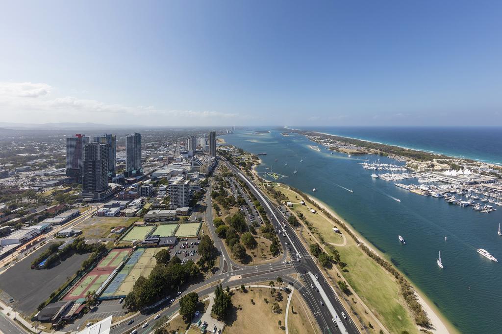 Meriton Suites Southport