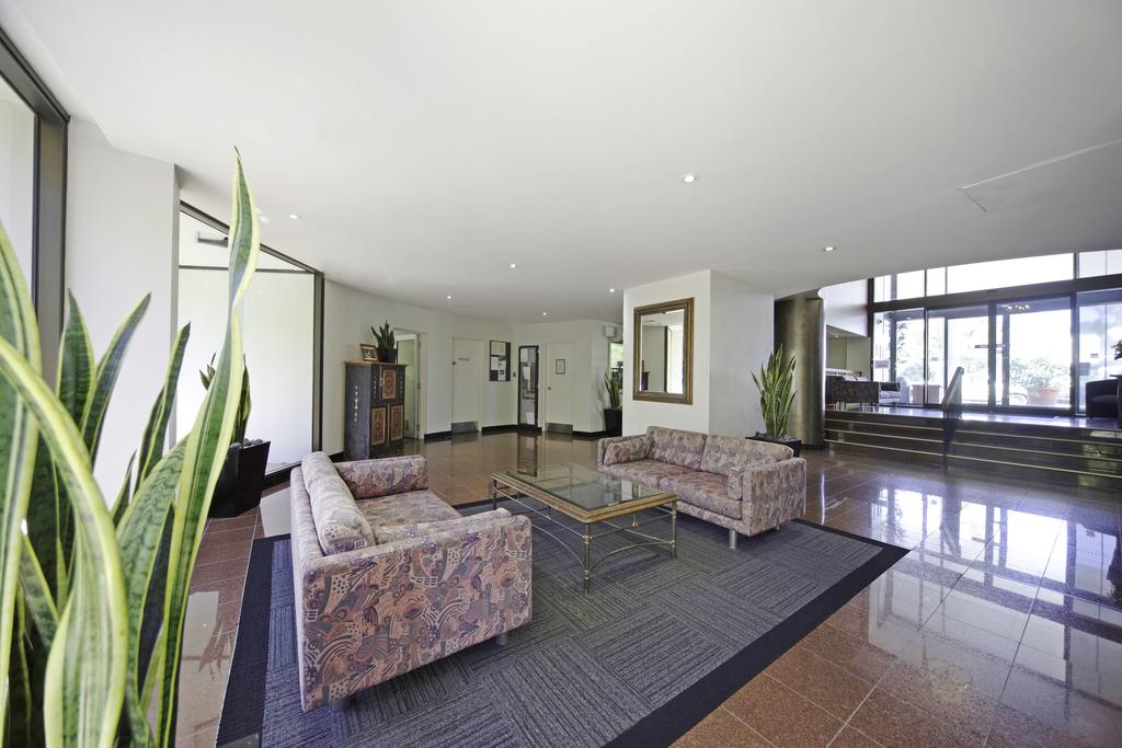 BreakFree Capital Tower Apartments