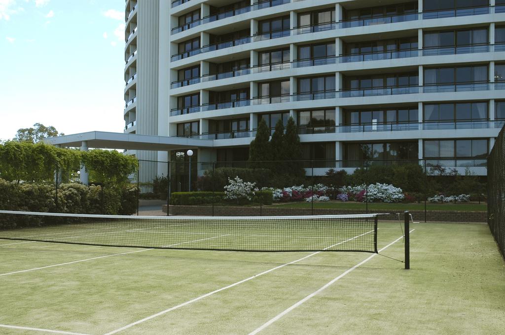 BreakFree Capital Tower Apartments