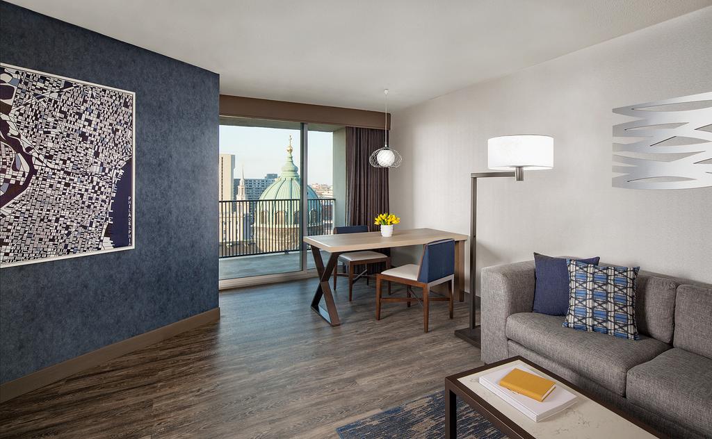 Embassy Suites Philadelphia - Center City
