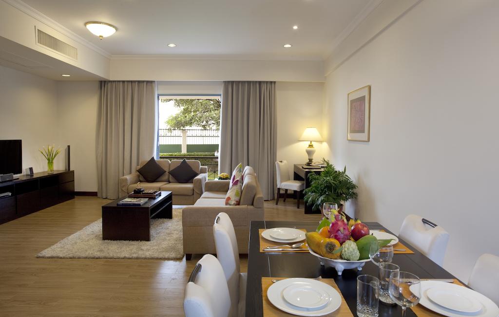 Diamond Westlake Suites