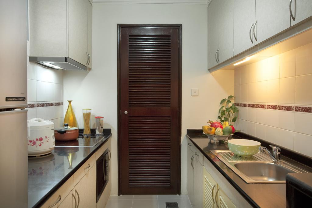 Diamond Westlake Suites