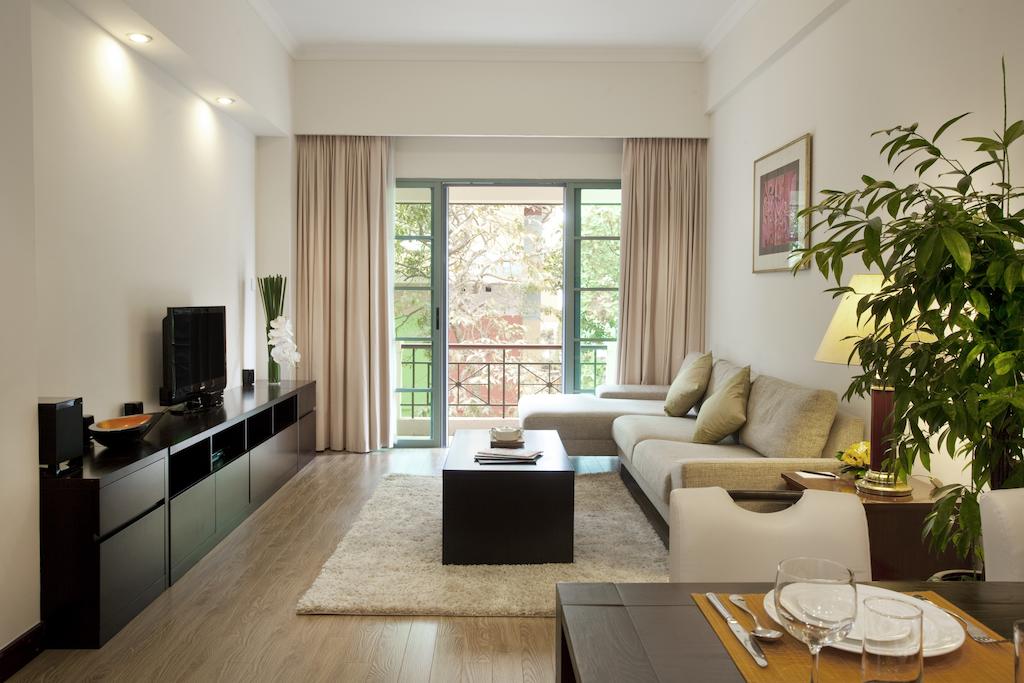 Diamond Westlake Suites