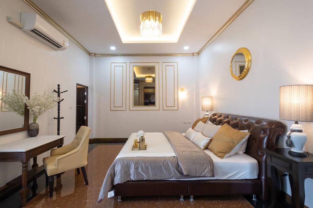 Lanna Kamin Pool Villa