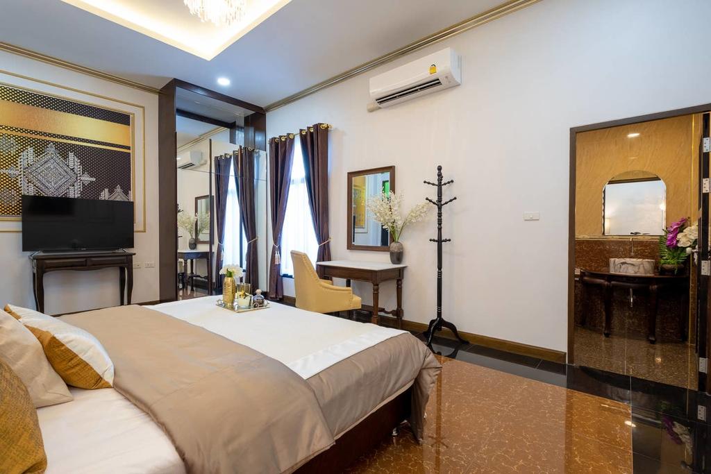 Lanna Kamin Pool Villa