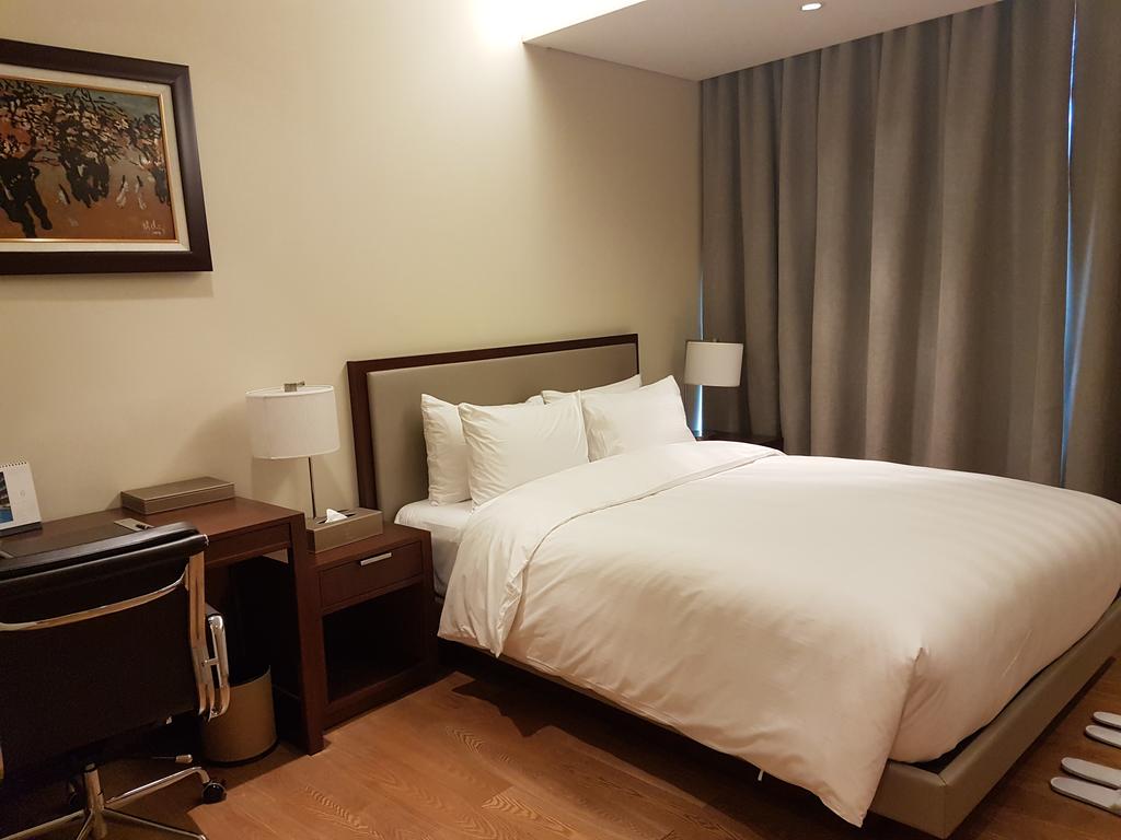 Lotte The Residence