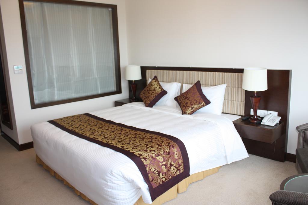 Muong Thanh Luxury Song Lam Hotel