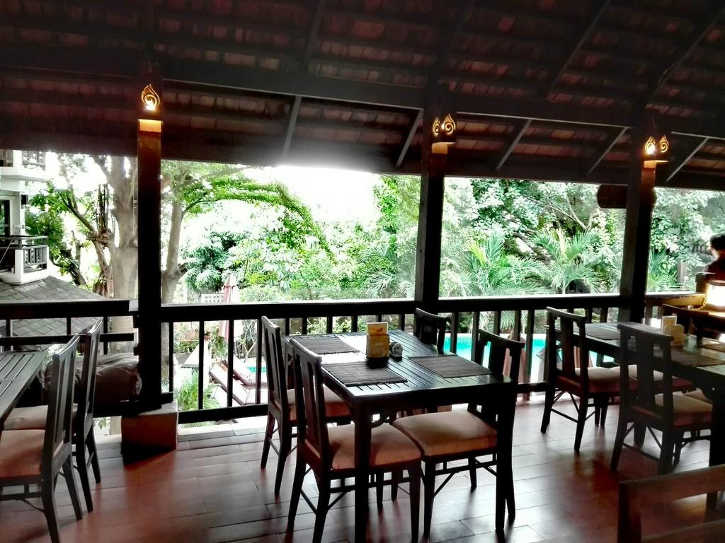 Rainforest ChiangMai Hotel