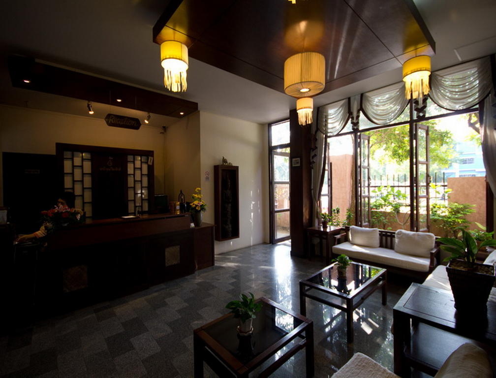 Rainforest ChiangMai Hotel