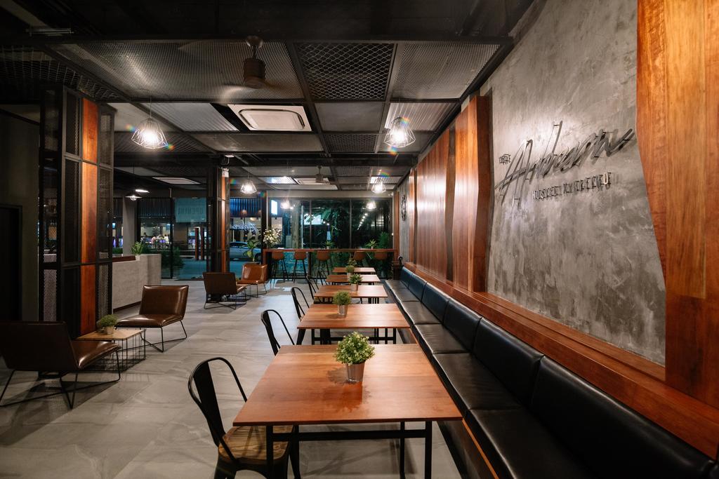 The Arbern Hostel x Bistro